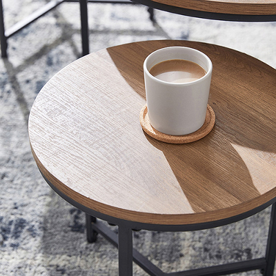 Salone piccolo Brown intorno alla mobilia dell'insieme del tavolino da salotto di incastramento