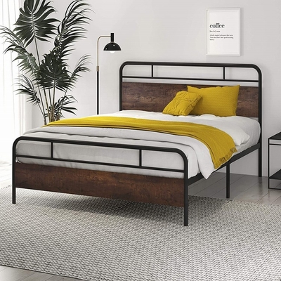 Legno industriale del mdf della piattaforma della pagina del letto del ghisa della fattoria per la camera da letto